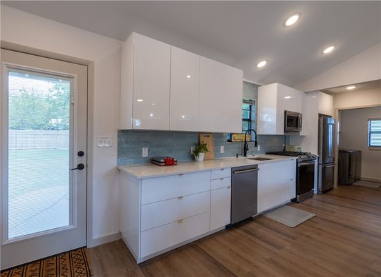 Interior, Kitchen, Recessed Lighting, Wood Texture Flooring