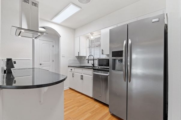 Interior, Kitchen, Stainless Steel Appliances, Wood Texture Flooring