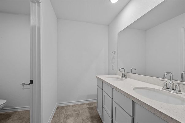 Bathroom, Dual Sink Vanities, Interior, Recessed Lighting