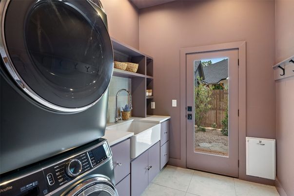 Interior, Washer