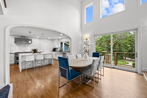 Dining room, Interior, Kitchen, Pendant Lights, Recessed Lighting, Stainless Steel Appliances, Wood Texture Flooring