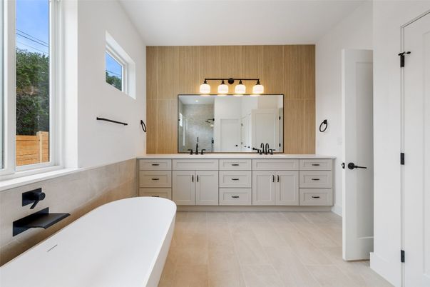 Bathroom, Dual Sink Vanities, Free Standing Baths, Interior