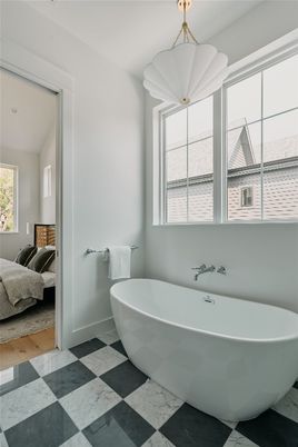 Bathroom, Free Standing Baths, Interior, Marble, Pendant Lights