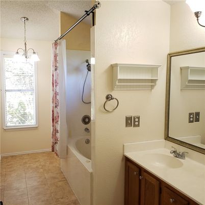 Bathroom, Interior, Pendant Lights