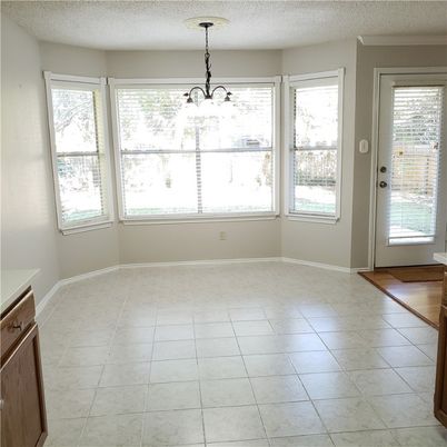 Chandelier, Empty room, Interior
