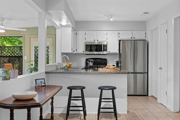 Interior, Kitchen, Stainless Steel Appliances