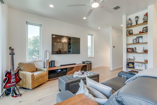 Home Office, Interior, Recessed Lighting, Wood Texture Flooring