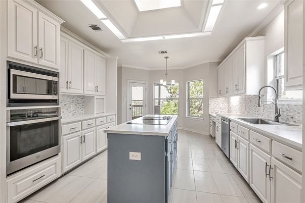 Chandelier, Interior, Kitchen, Pendant Lights, Recessed Lighting, Stainless Steel Appliances