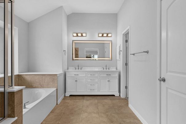 Bathroom, Dual Sink Vanities, Interior