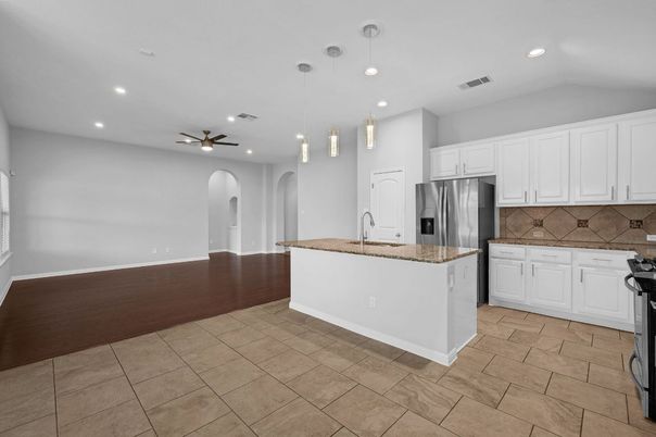 Interior, Kitchen, Pendant Lights, Recessed Lighting, Stainless Steel Appliances