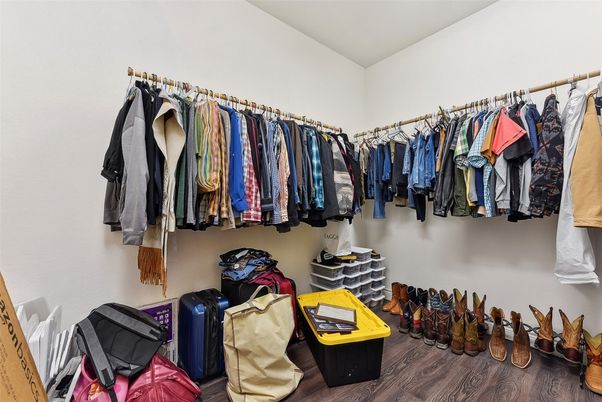 Interior, Walk-in Closets, Wood Texture Flooring