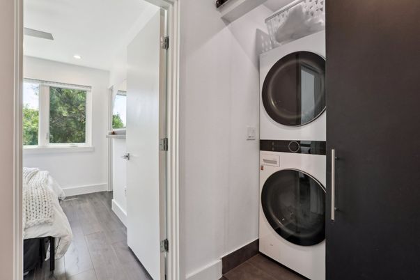 Interior, Recessed Lighting, Utility Closets, Washer, Wood Texture Flooring