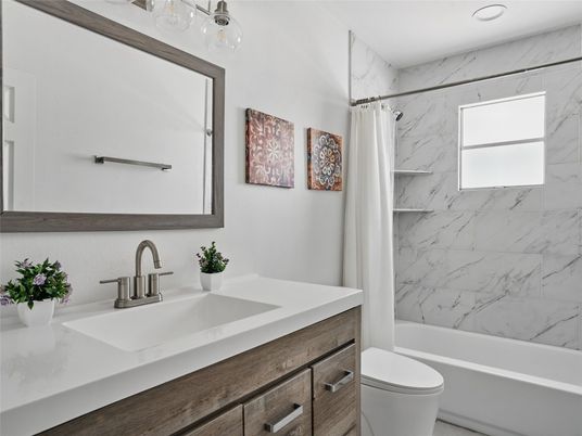 Bathroom, Interior, Marble Walls, Recessed Lighting