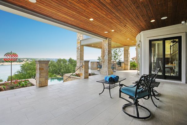 Exterior, Pool, Water