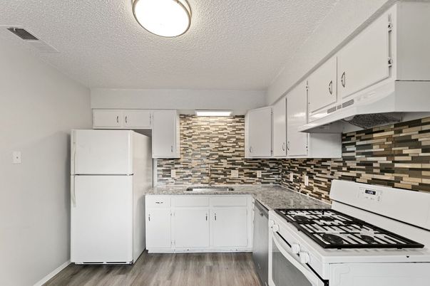 Interior, Kitchen, Wood Texture Flooring