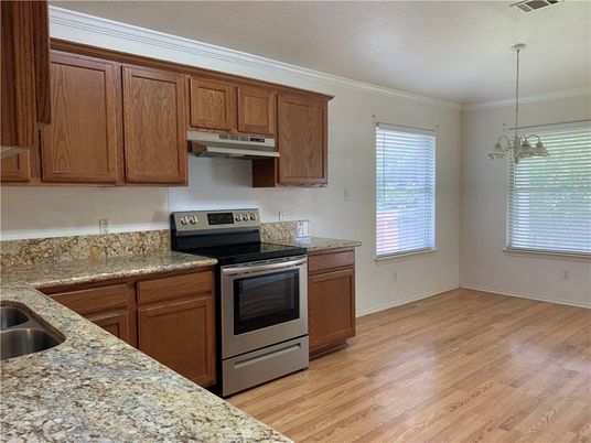 Interior, Kitchen, Pendant Lights, Wood Texture Flooring