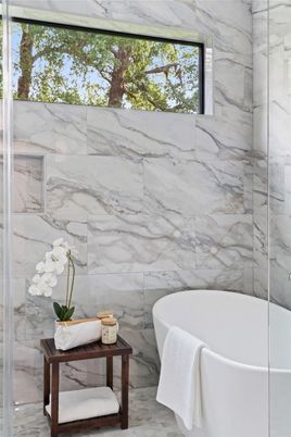 Bathroom, Free Standing Baths, Interior, Marble, Marble Walls