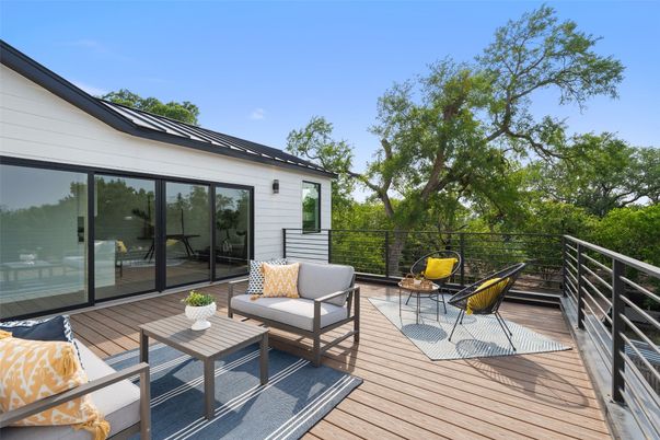 Exterior, Wood Texture Flooring