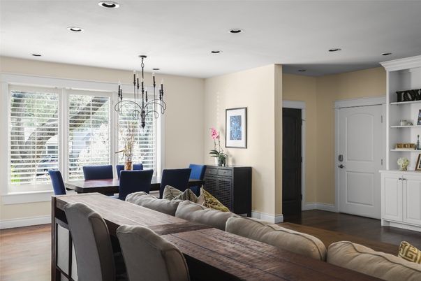 Dining room, Interior, Living room, Pendant Lights, Recessed Lighting, Wood Texture Flooring