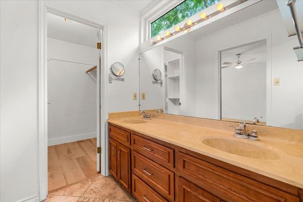 Bathroom, Dual Sink Vanities, Interior, Wood Texture Flooring
