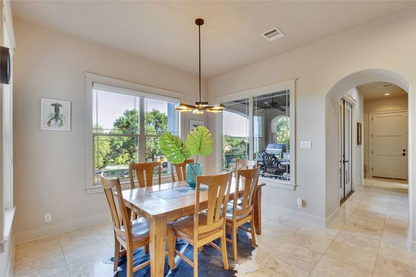Dining room, Interior, Pendant Lights, Recessed Lighting