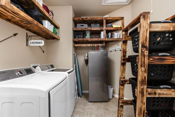 Interior, Washer