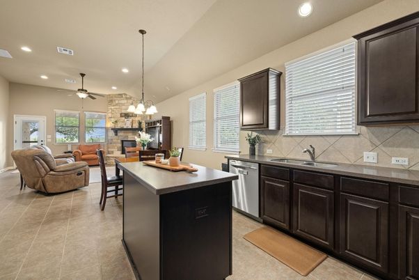 Dining room, Interior, Kitchen, Living room, Pendant Lights, Recessed Lighting, Stainless Steel Appliances