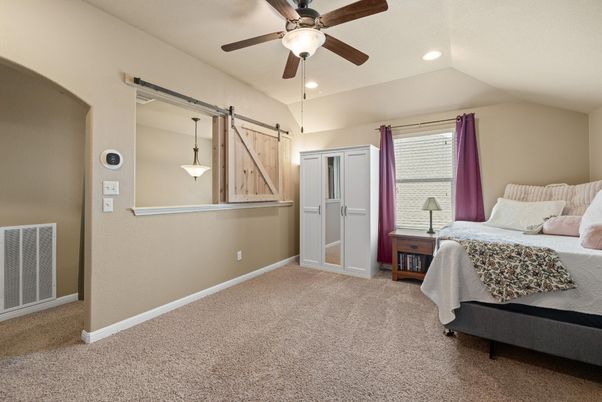 Bedroom, Interior, Pendant Lights, Recessed Lighting
