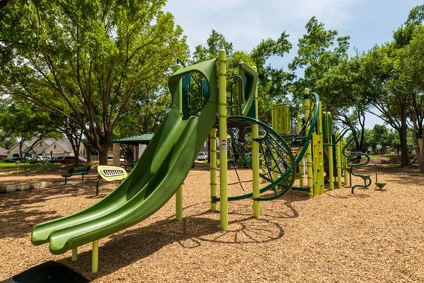Backyard, Exterior, Playground