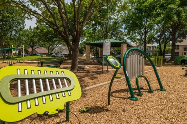 Exterior, Playground