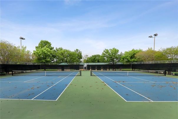 Exterior, Tennis Courts