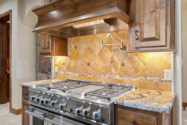 Interior, Kitchen, Stainless Steel Appliances