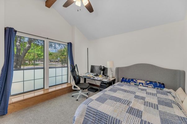 Bedroom, Home Office, Interior, Wooden Beams