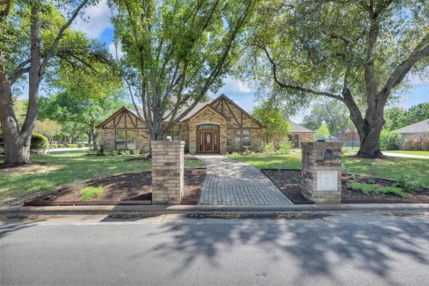 Backyard, Exterior, Facade, Tudor Revival