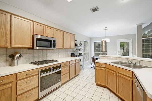 Dining room, Interior, Kitchen, Pendant Lights