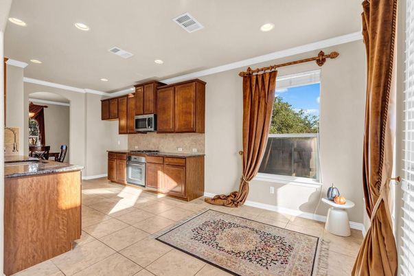Dining room, Interior, Kitchen, Recessed Lighting, Stainless Steel Appliances