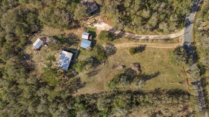 Exterior, Drone