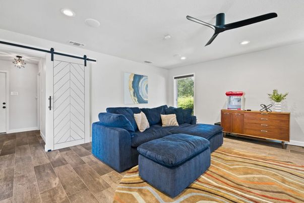 Interior, Recessed Lighting, Wood Texture Flooring