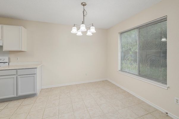 Chandelier, Empty room, Interior, Kitchen