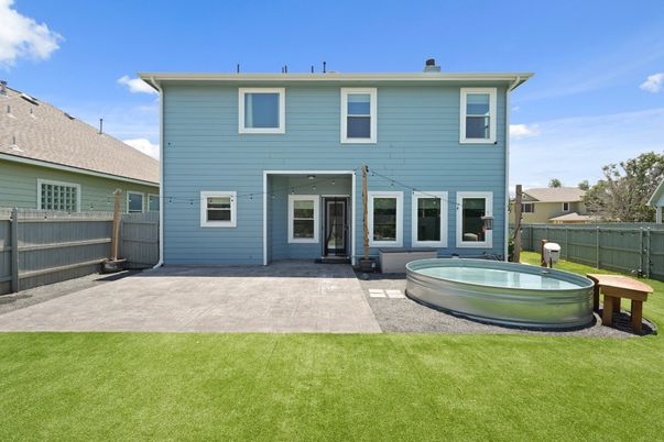 Backyard, Exterior, Pool