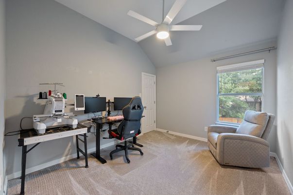 Home Office, Interior