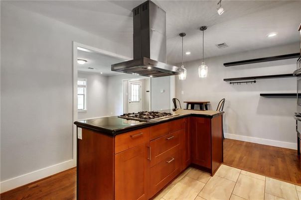 Dining room, Interior, Kitchen, Pendant Lights, Recessed Lighting, Wood Texture Flooring