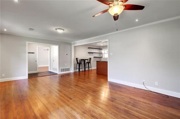 Empty room, Interior, Recessed Lighting, Wood Texture Flooring