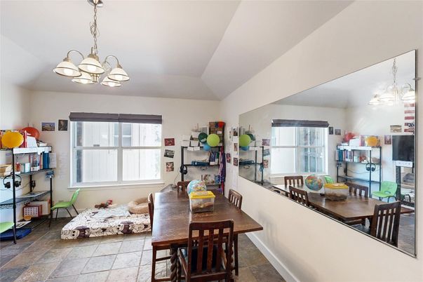 Chandelier, Dining room, Interior
