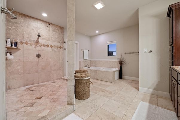 Bathroom, Interior, Recessed Lighting