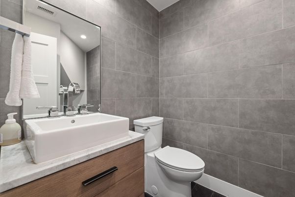 Bathroom, Interior, Recessed Lighting
