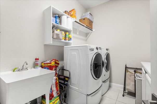 Interior, Washer