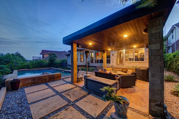 Exterior, Pool