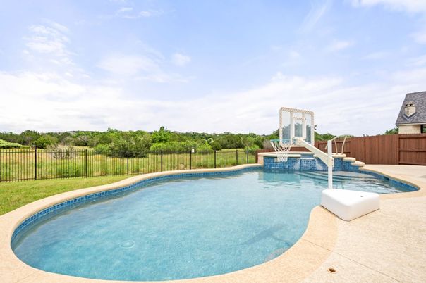 Exterior, Playground, Pool