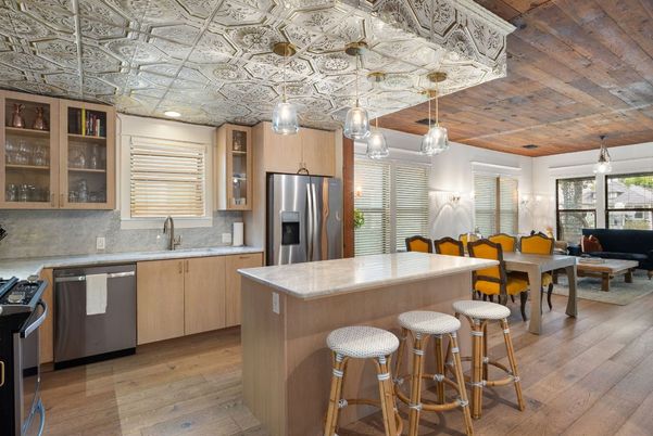 Dining room, Interior, Kitchen, Pendant Lights, Recessed Lighting, Stainless Steel Appliances, Wood Texture Flooring
